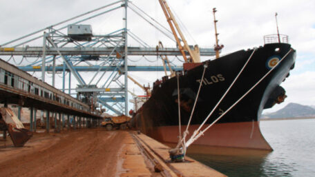 A los exportadores ucranianos se les ofrecen instalaciones portuarias en Montenegro.