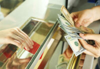 НБУ відновив продаж валюти на міжбанку.
