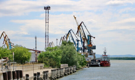 La guerre a contribué au développement des ports du Danube.