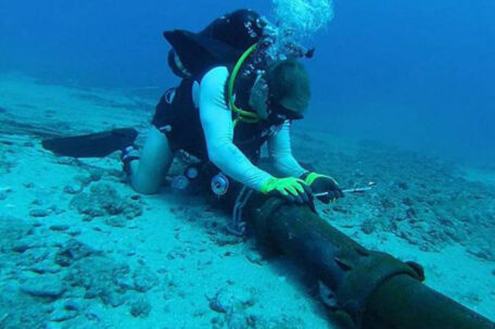 Un nuevo cable en el fondo del Mar Negro convertirá a Ucrania en el centro digital de Europa.