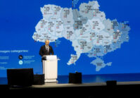 Денис Шмыгаль назвал ключевые факторы для плана послевоенного восстановления Украины.