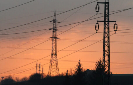 Украина не сможет экспортировать электроэнергию до марта.