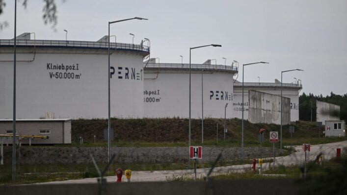 Another leak has been detected in a pipeline carrying Russian oil to the EU.