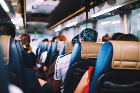 El tráfico de pasajeros de autobús en Ucrania aumenta en un 550%.