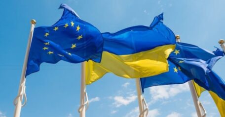Бюджет ЄС на 2023 рік погодили зі згадкою про Україну.