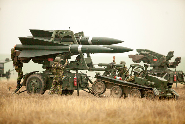 The US has announced a new military aid package containing air defense systems for Ukraine.