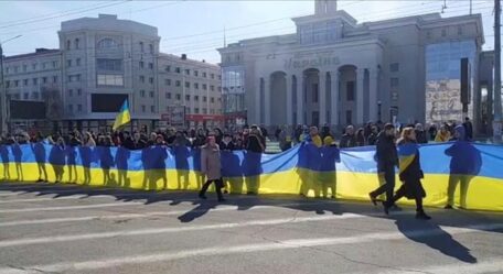 L’Ukraine a libéré Kherson, mais la ville est détruite.