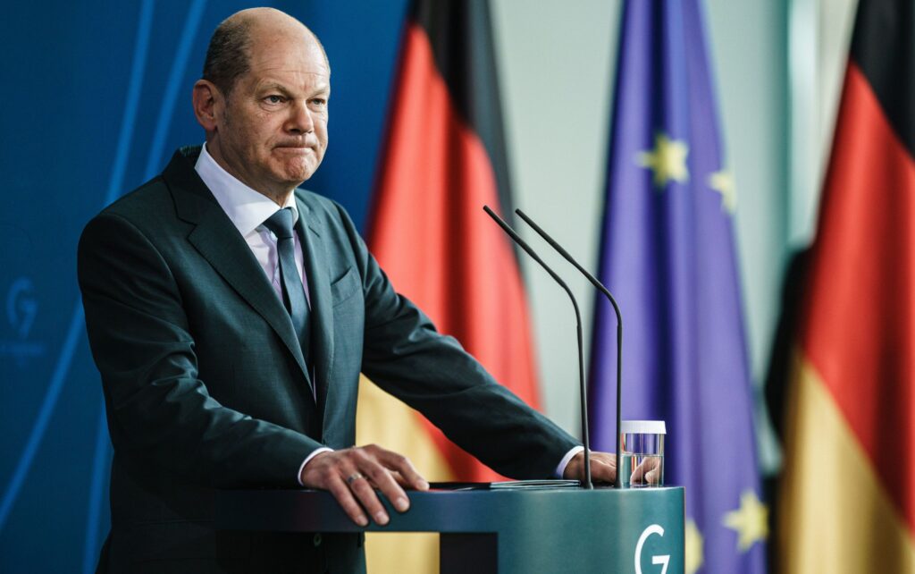Germany will provide €1B in aid to Ukraine.