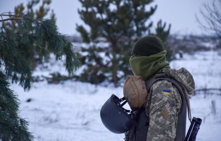 Wykorzystanie zimy jako broni przez Rosję to zbrodnia wojenna.