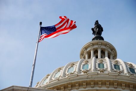 Сенат США поддержал резолюцию, признающую действия Российской Федерации в Украине геноцидом.