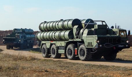 РФ передала Білорусі системи ППО С-400, є ознаки повторного вторгнення Росії в північну Україну з РБ.