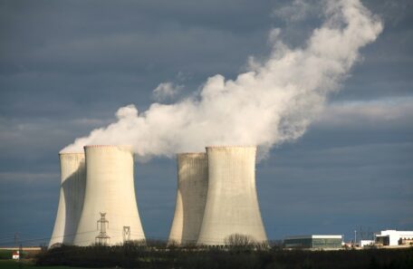 Sept centrales nucléaires ukrainiennes fonctionnent maintenant avec du combustible Westinghouse. 