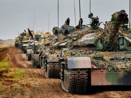 Francia enviará sus primeros tanques a Ucrania a principios de febrero, Gran Bretaña y Alemania harán lo mismo en marzo.