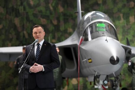 Polska jest gotowa do negocjacji z sojusznikami w sprawie przekazania Ukrainie samolotów F-16.