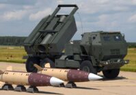 El nuevo paquete de ayuda militar de 2.100 millones de dólares estadounidenses incluye nuevos cohetes híbridos.