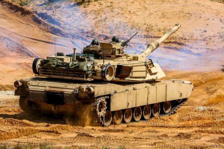 Танки Abrams можуть бути передані Україні з наявних запасів США,