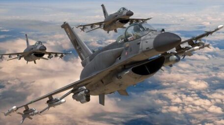 Les sénateurs américains des deux parties font pression sur le Pentagone pour qu’il fournisse des F-16 à l’Ukraine. 