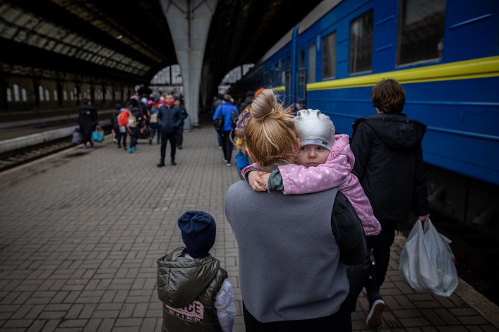 The UN counts the number of Ukrainian refugees in Europe.