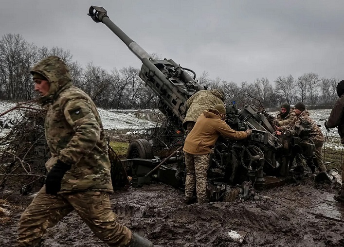 The situation in eastern Ukraine has worsened due to Putin's order to occupy the entire Donbas by April.