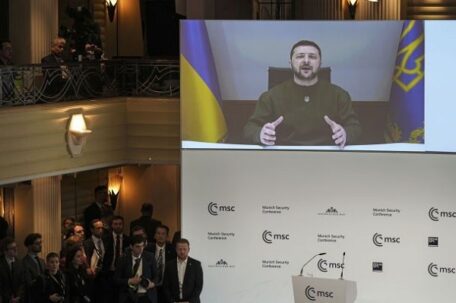 Военная помощь Украине стала главной темой Мюнхенской конференции по безопасности.