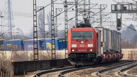 Niemieckie koleje nie dostarczają już bezpłatnie pomocy humanitarnej do Ukrainy.