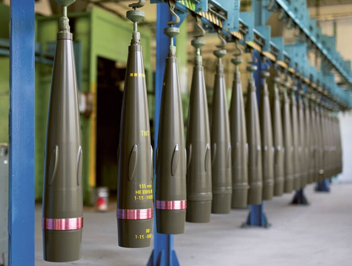 L’Ukraine produira des projectiles de 155 mm conjointement avec deux entreprises américaines, et les États-Unis transféreront tous les complexes Vampire et les systèmes APKWS.