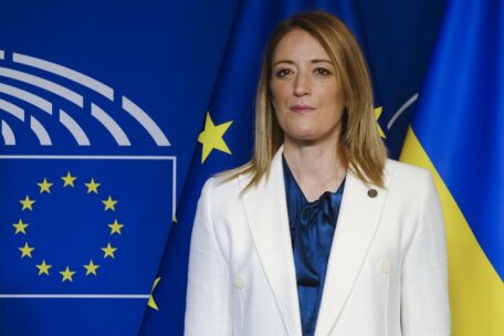 Roberta Metsola pide que las negociaciones sobre la adhesión de Ucrania a la UE comiencen este año.