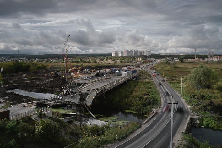 Ukraine will receive a €31M loan to reconstruct bridges in the Kyiv region.