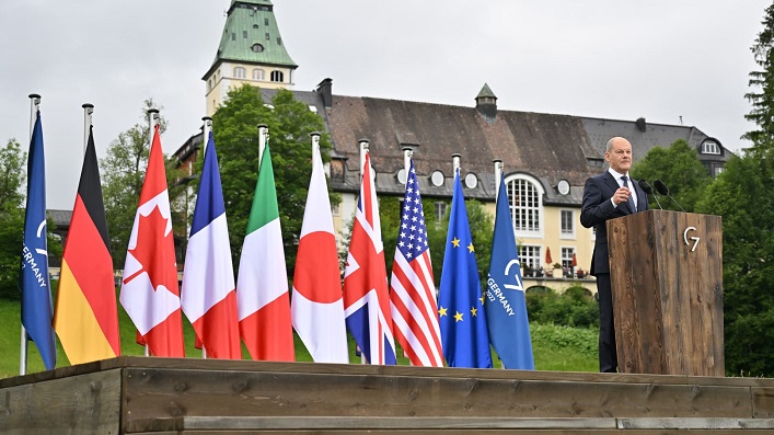 The G7 does not have a consensus on obligations for Ukraine security guarantees.