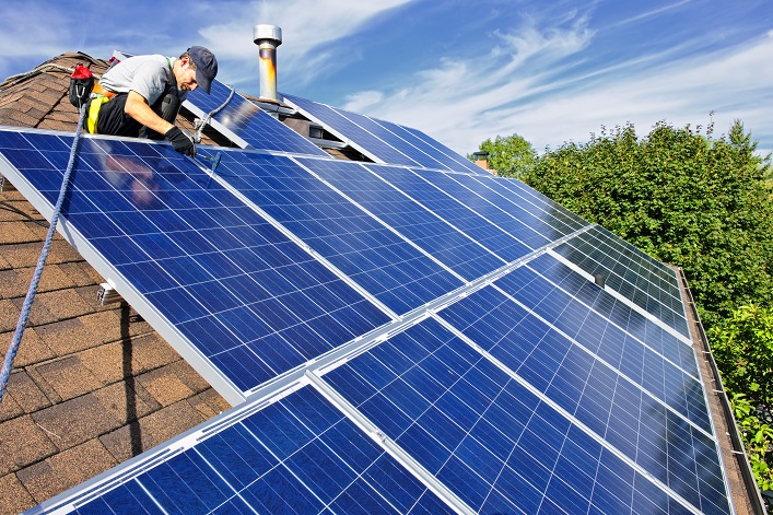 Украинская компания инвестировала ₴20 млн в солнечные батареи, установленные на крыше, чтобы заменить 30% потребляемой электроэнергии «зеленой».