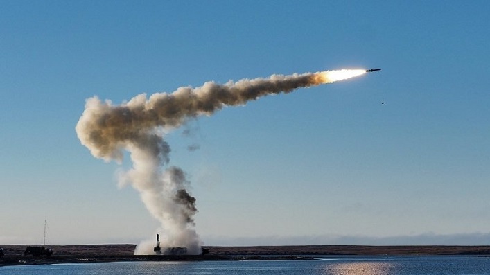 З нагоди 9 травня РФ сколихнула Україну новою ракетною атакою.