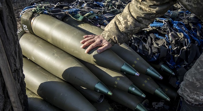 ЕС официально одобрил выделение €1 млрд на совместную закупку боеприпасов и ракет для Украины.