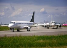У Державіаслужбі розповіли деталі щодо відкриття українського авіапростору.