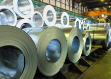 Найбільший металургійний завод України частково відновлює сталеве виробництво, зупинене через підрив ГЕС.