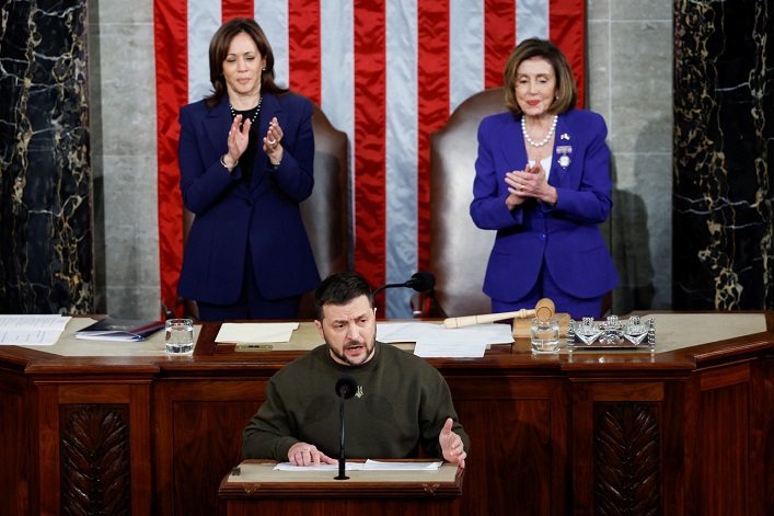 Zelenskyy is afraid of losing Ukraine's bipartisan support in the US.