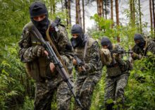 Ukraine’s special forces are being trained in the UK for the Crimean invasion.