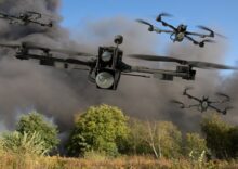 La coalition a commencé à fournir des drones et la Suède fournit une aide militaire record de 682 millions de dollars.