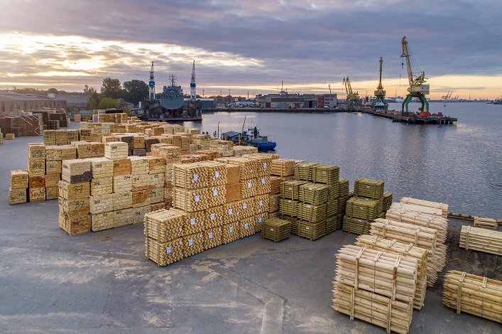 La restauración de los puertos de Mykolaiv abaratará la logística y aumentará las exportaciones ucranianas.