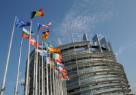 El Parlamento Europeo debate la aportación de 50 mil millones de euros a Ucrania hasta 2027.