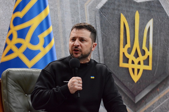 Президент Украины Владимир Зеленский провел пресс-конференцию по итогам года в Киеве.