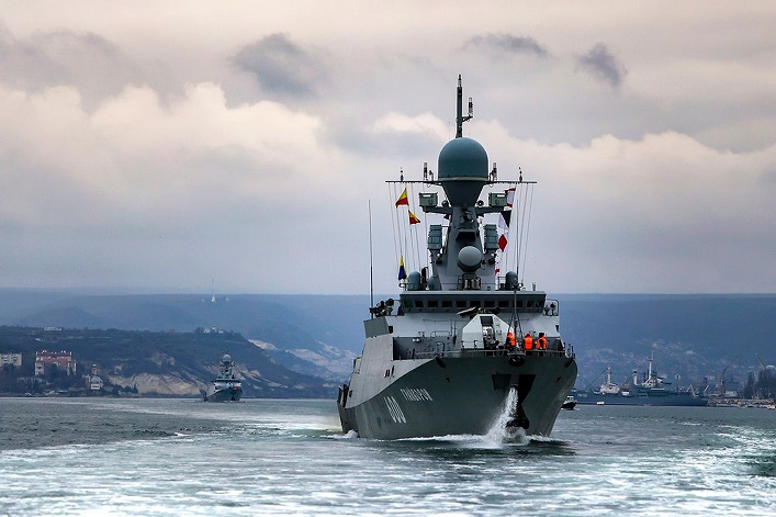Российская Федерация продолжает блокировать украинскую торговлю в Черном море.