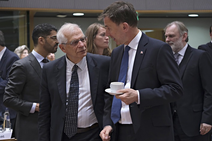 De quoi discuteront les ministres de l’UE lors de la première réunion à Kiev? 