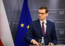 Польща досі прагне заборони на імпорт з України, але взяла тиждень на розгляд плану України щодо експорту зерна.