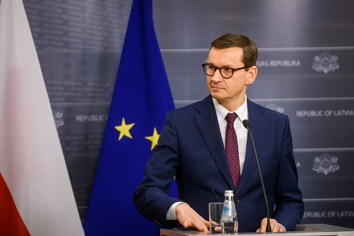 Польща досі прагне заборони на імпорт з України, але взяла тиждень на розгляд плану України щодо експорту зерна.