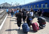 La política de la UE con respecto a los refugiados de Ucrania ha cambiado: la gente está abandonando la República Checa, Alemania está reduciendo el apoyo y Polonia se enfrenta a un dilema.