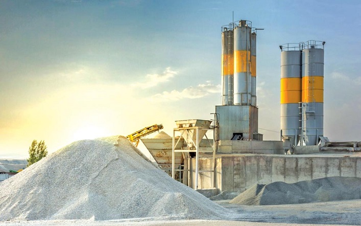 An Irish company wants to buy two cement factories in Ukraine.