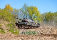 Germany has provided Ukraine with a new defense package with Leopard tanks and has already contracted dozens for next year.