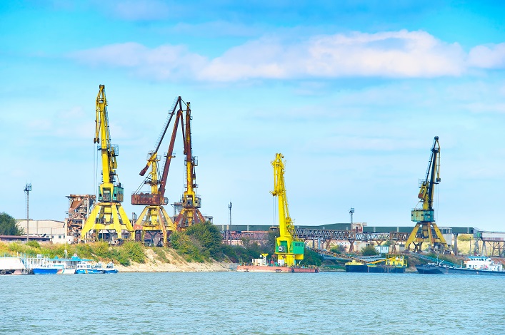 Україна подвоїла перевалку вантажів в портах на Дунаї.
