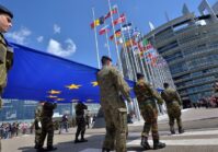 The EU presents a new defense strategy project: A plan to carry out up to 50% of defense purchases within the bloc.