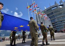 Die EU stellt ein neues Projekt für eine Verteidigungsstrategie vor: Ein Plan, bis zu 50% der Verteidigungseinkäufe innerhalb des EU-Blocks abzuwickeln.